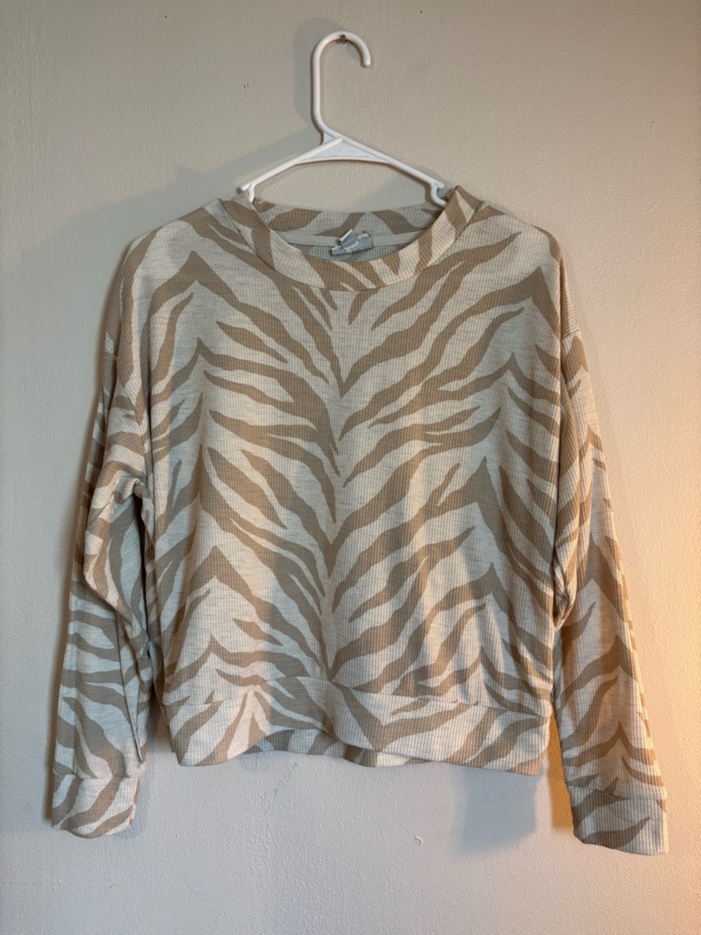Jenni Beige and Cream Waffle Zebra Pullover